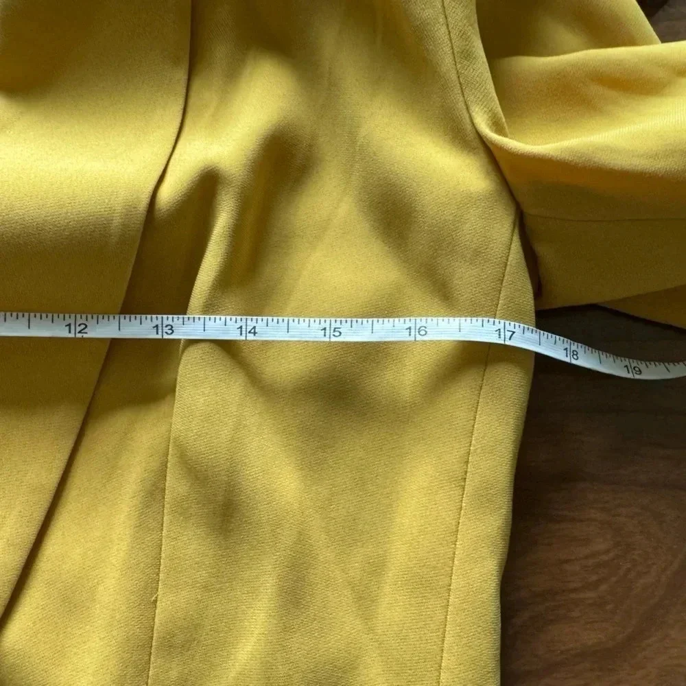 DIANE VON FURSTENBERG
Cathy crepe blazer 4 - Picture 6 of 6